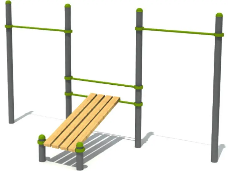 Estación de street workout · 1.3 × 4.1 × 2.3 m