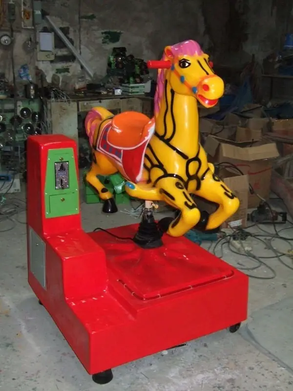 Juego eléctrico · 88 × 87 × 90 cm