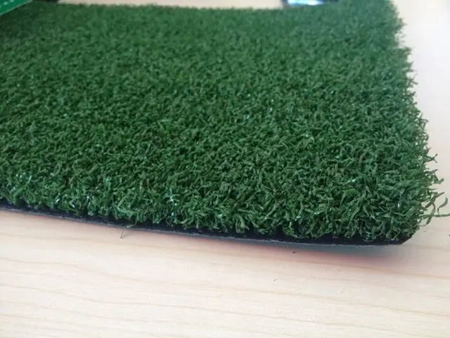 Grama artificial · 25 × 4 × 0.02 m