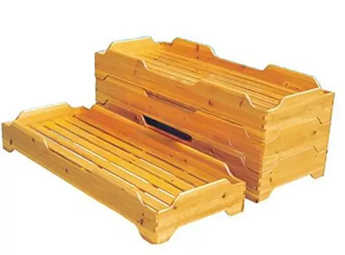 Cama infantil de madera · 130 × 55 × 20 cm