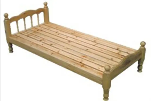 Cama infantil · 135 × 60 × 50 cm