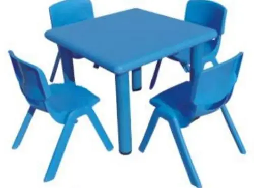 Juego de mesa y sillas infantil · Modelo 0015