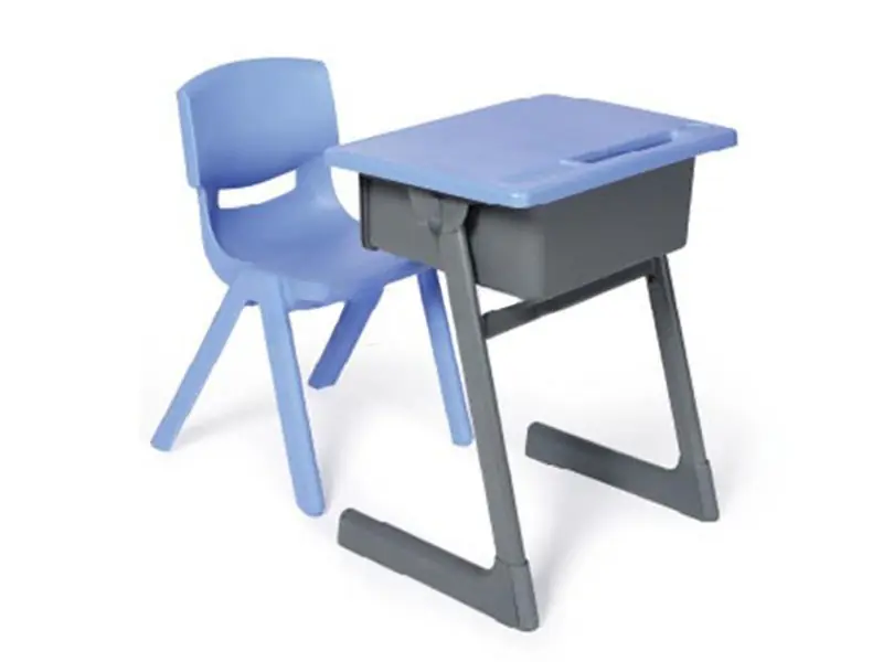 Juego de mesa y sillas infantil · Modelo 0018