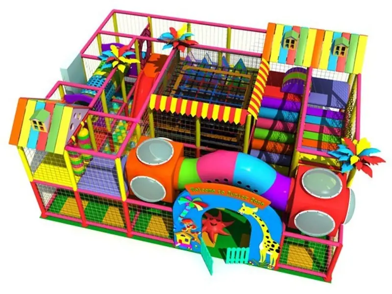 Playground interior · 7.5 × 6 × 3.2 m