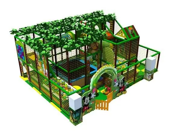 Playground interior tema selva · 5.62 × 7.2 × 2.8 m