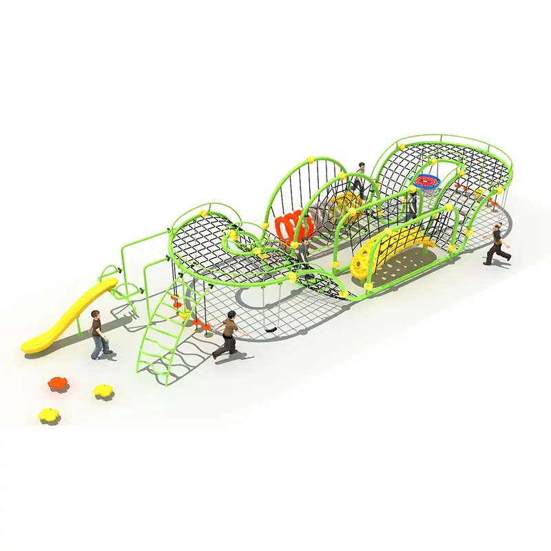 Playground de redes de cuerda · 18 × 5.6 × 4.2 m