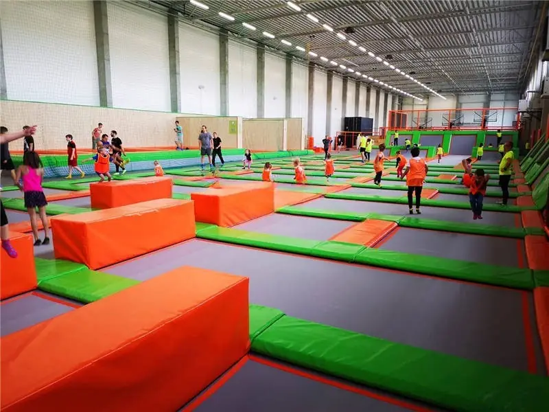 Atracción de trampolín · Modelo 0092