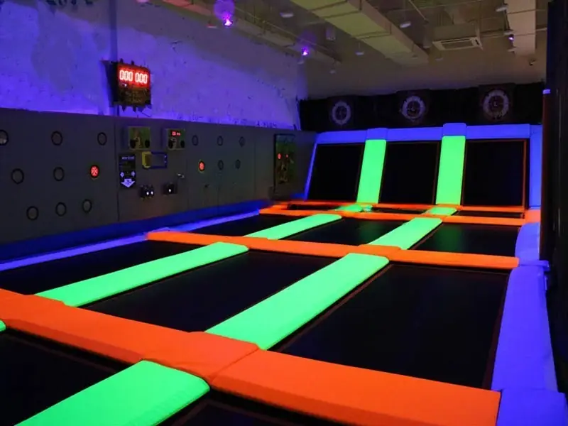 Atracción de trampolín · Modelo 0093