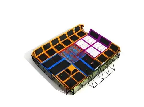 Parque de trampolines · 14 × 16 × 4 m